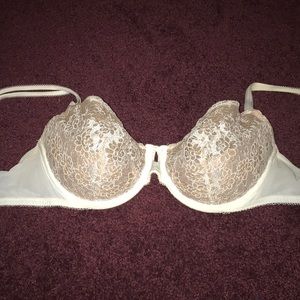 Victoria's Secret Intimates & Sleepwear - Victoria’s Secret Balconet bra Victoria's Secret Intimates & Sleepwear - Victoria’s Secret Balconet bra
